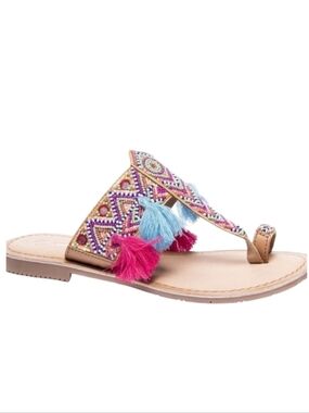 NEW! CHINESE LAUNDRY Bohemian Tassel Paradiso Beaded Flat Sandals 8.